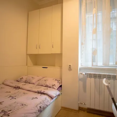 公寓 Top Center Apt - Ground Floor *